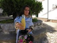 La bebida es casi tan desagradable como el juego